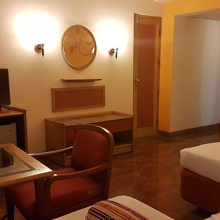 Kamat Lingapur Hotel Hajdarabad Zewnętrze zdjęcie