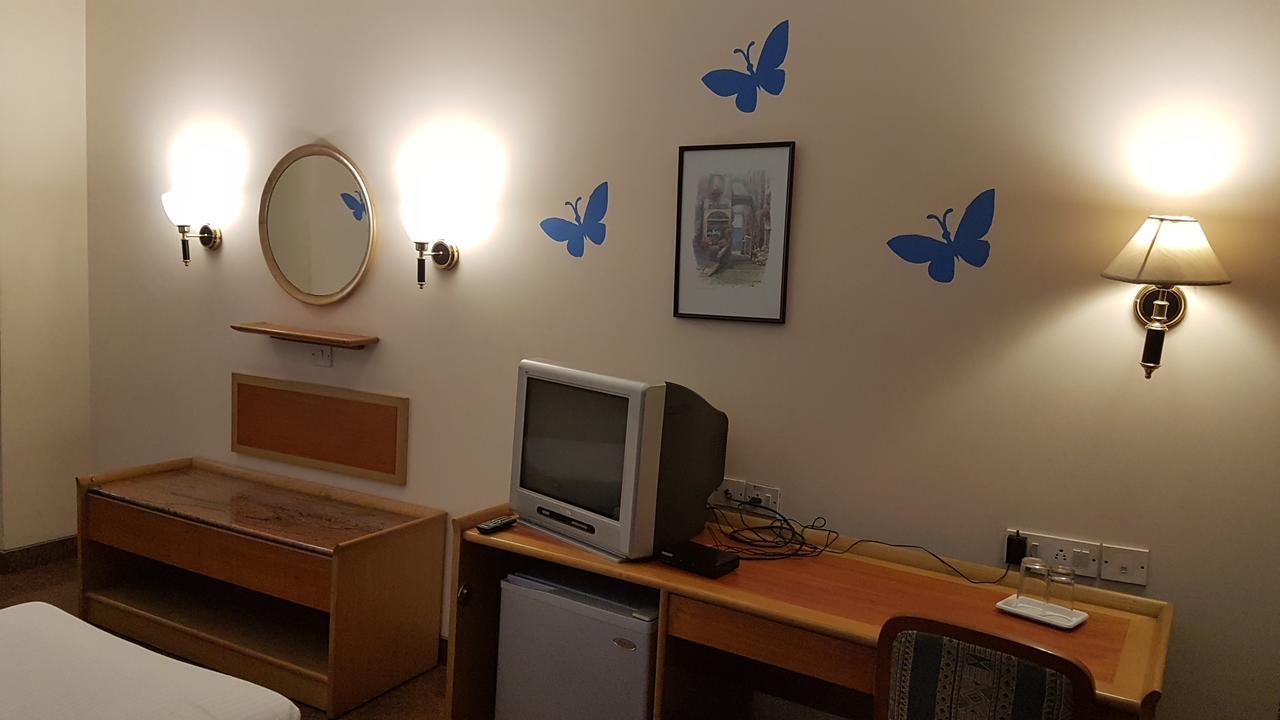 Kamat Lingapur Hotel Hajdarabad Zewnętrze zdjęcie
