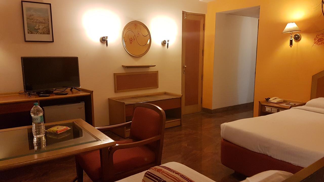Kamat Lingapur Hotel Hajdarabad Zewnętrze zdjęcie