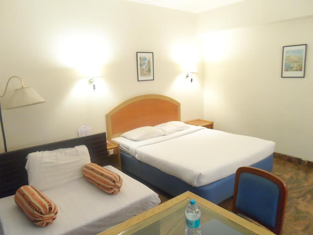 Kamat Lingapur Hotel Hajdarabad Zewnętrze zdjęcie